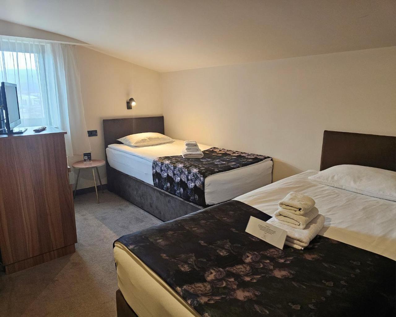 Hotel Aloha Ni Exteriör bild
