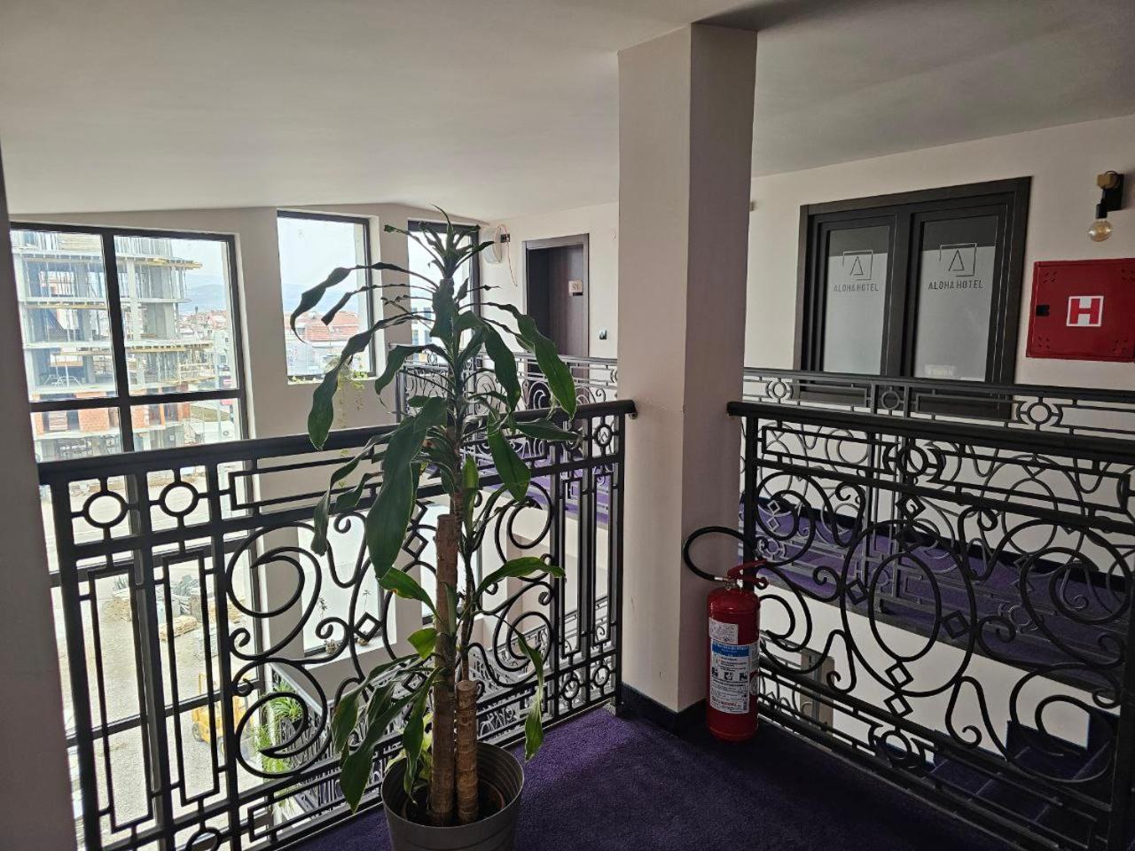 Hotel Aloha Ni Exteriör bild